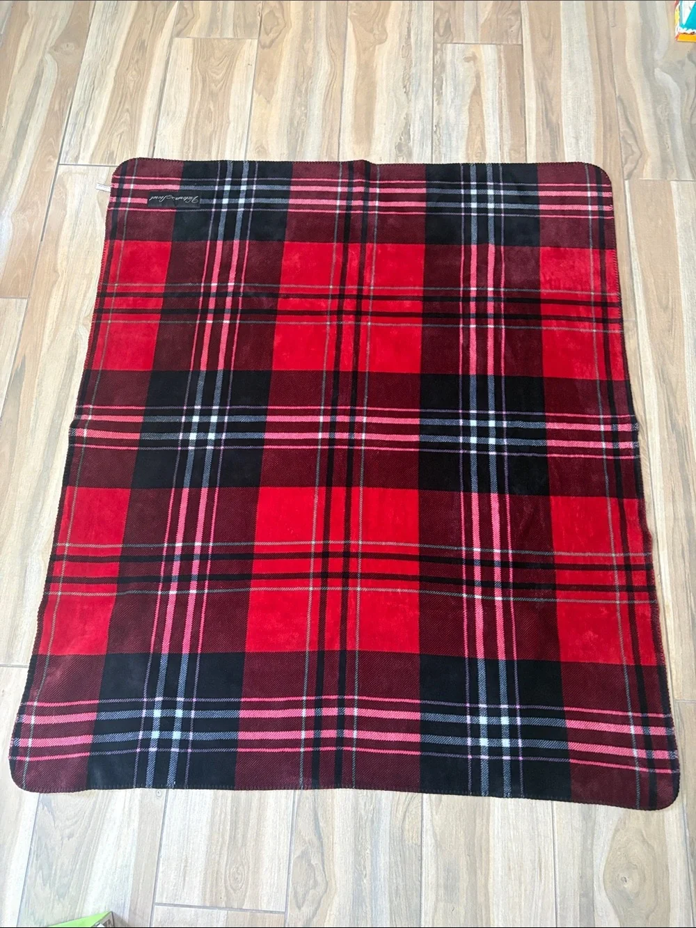 Victoria's Secret Red & Black Plaid Holiday Throw